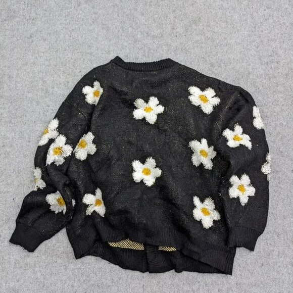 Women Cozy Adorable Floral Cardigan - Picture 4 of 4